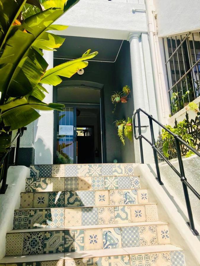 Moy Guesthouse & Backpackers Cape Town Exterior foto