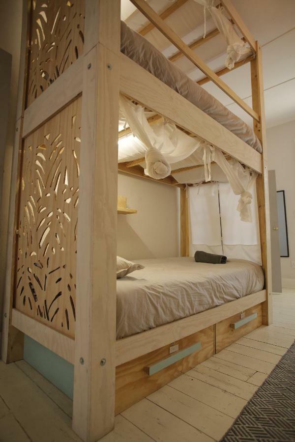 Moy Guesthouse & Backpackers Cape Town Exterior foto