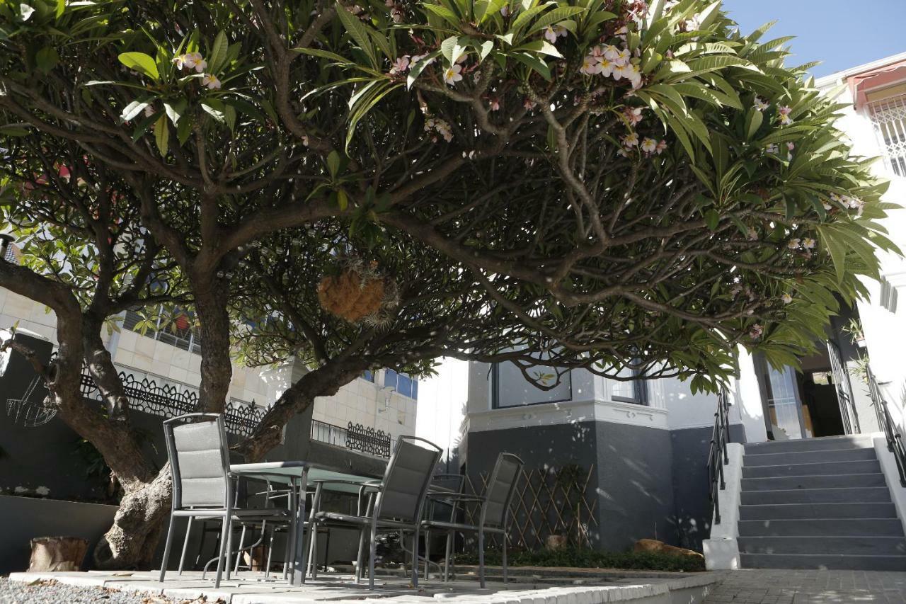 Moy Guesthouse & Backpackers Cape Town Exterior foto
