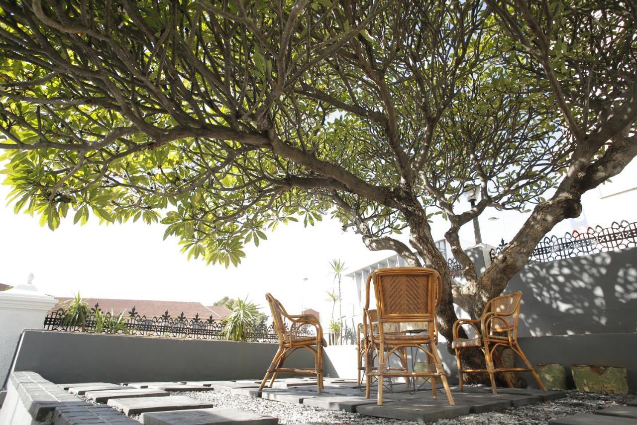 Moy Guesthouse & Backpackers Cape Town Exterior foto